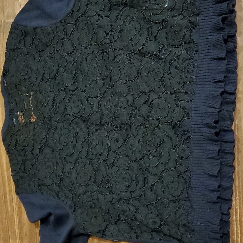 Sweater - Picture 2 of 4